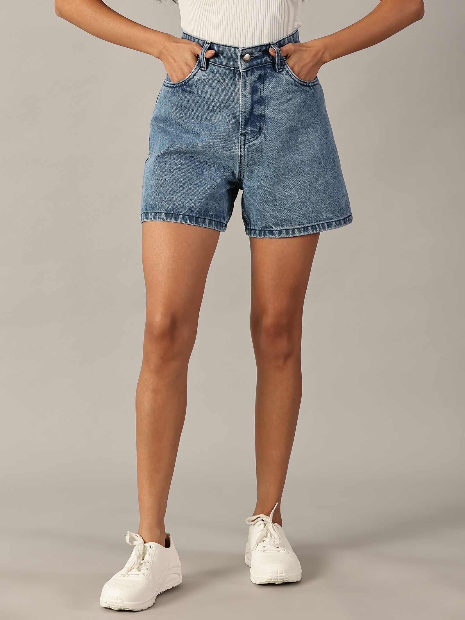 The All-Day High Waisted Denim shorts Mid wash