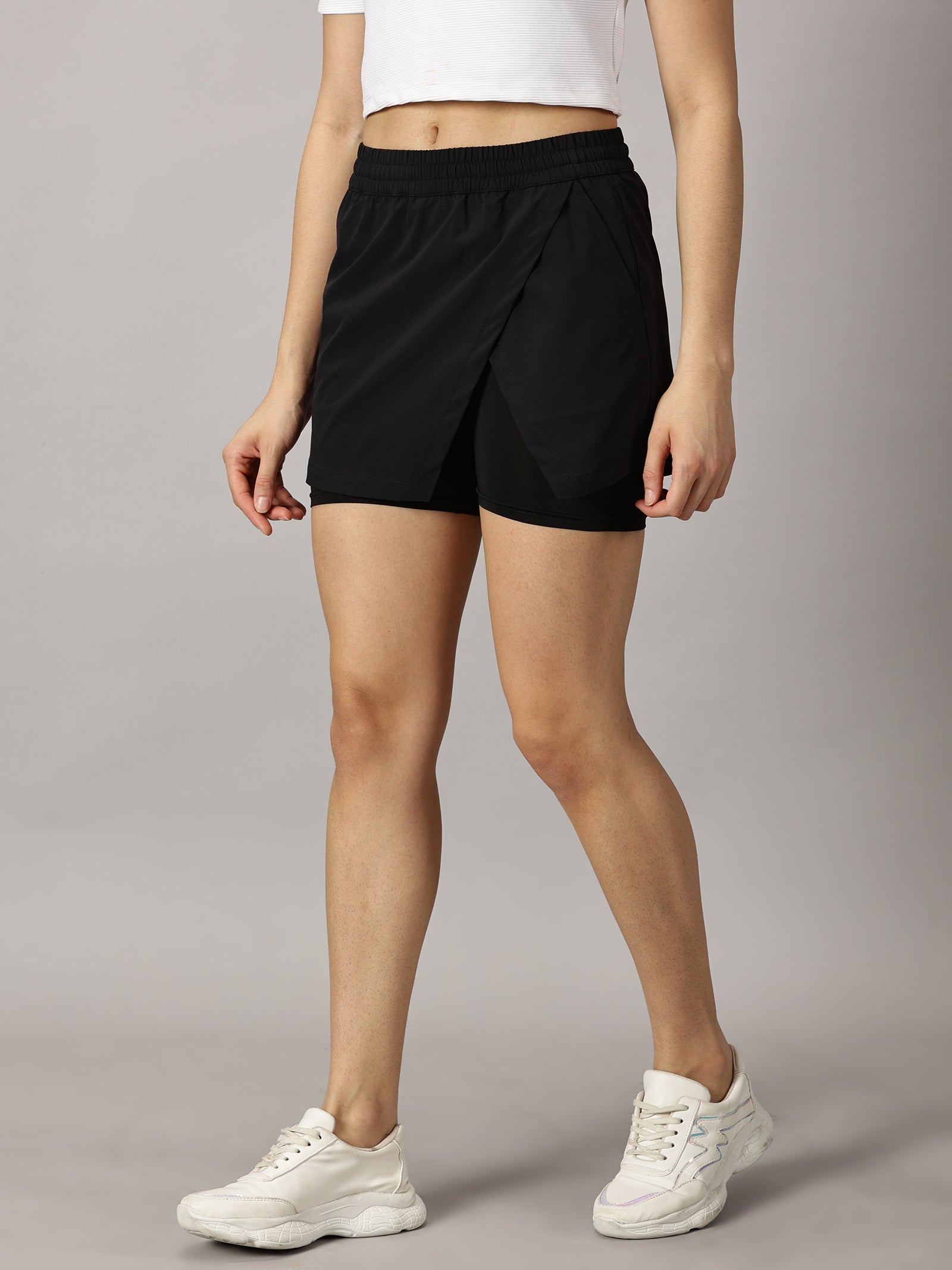 Game changer High-Rise Black Skort