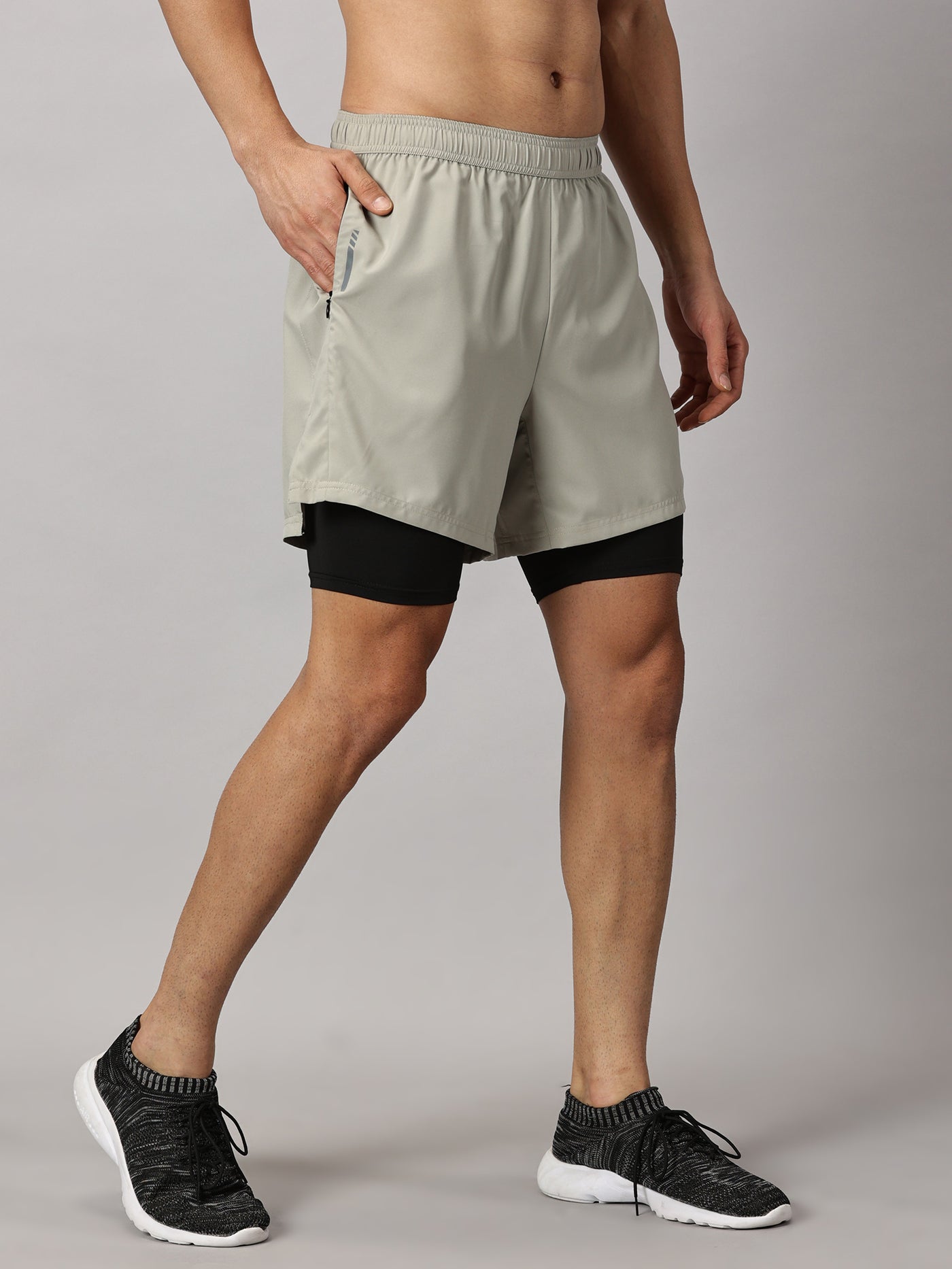 Dares Only Tech Beige Hybrid Run Shorts