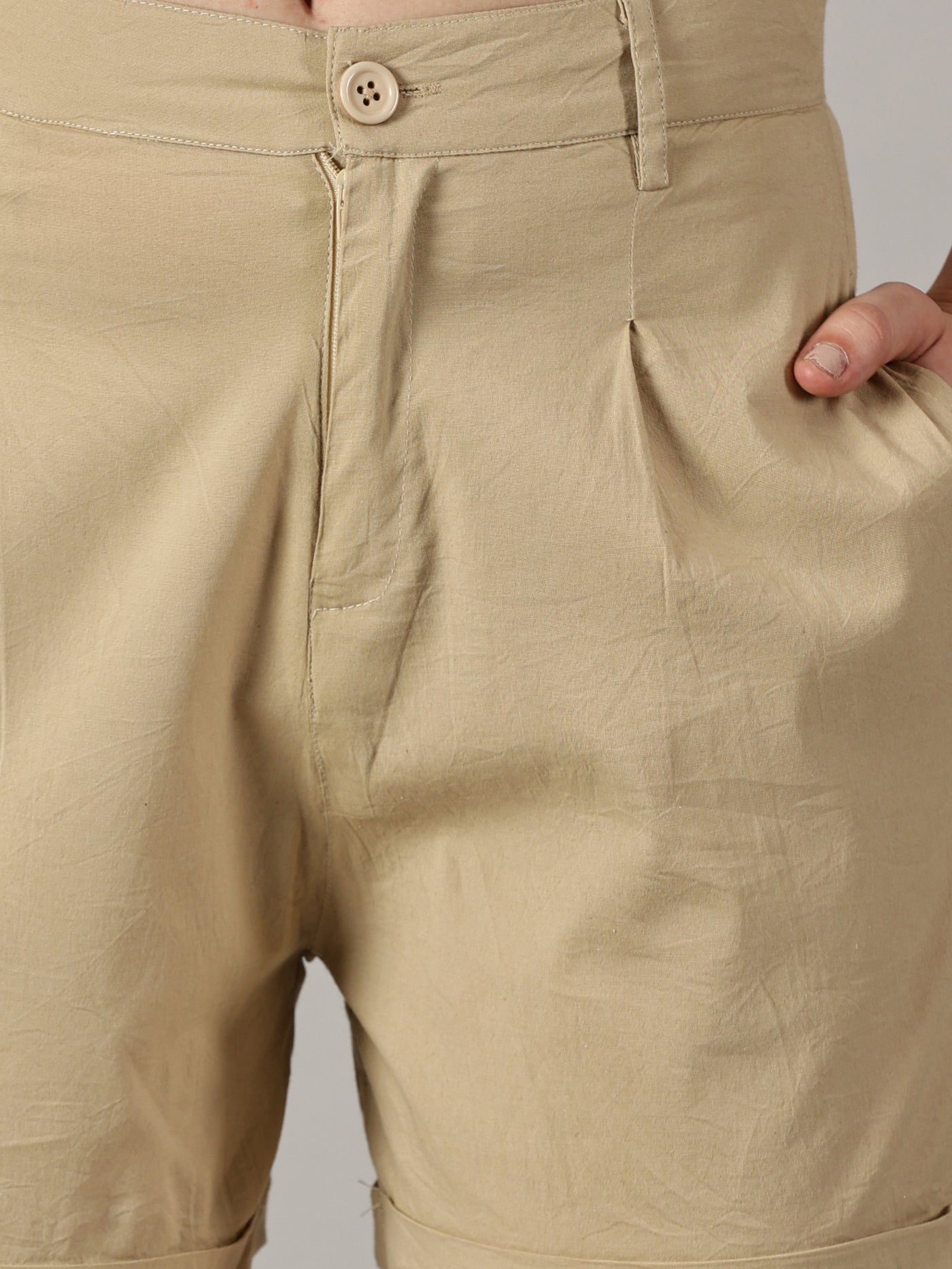The Daily Beige High-rise shorts