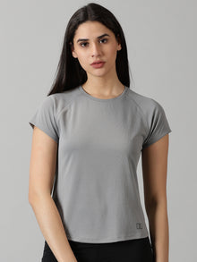 Form Fit Raglan sleeve Grey training T-shirt