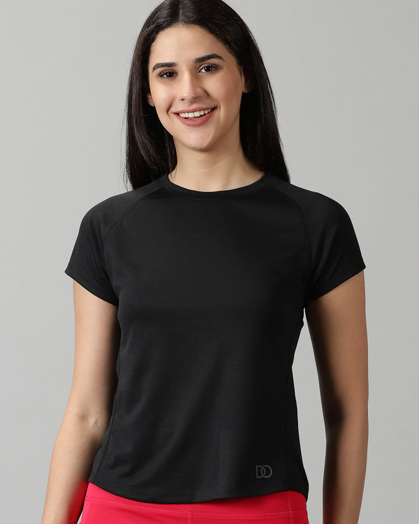 Form Fit Raglan sleeve black training T-shirt