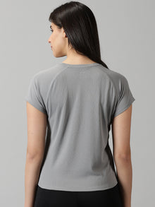 Form Fit Raglan sleeve Grey training T-shirt