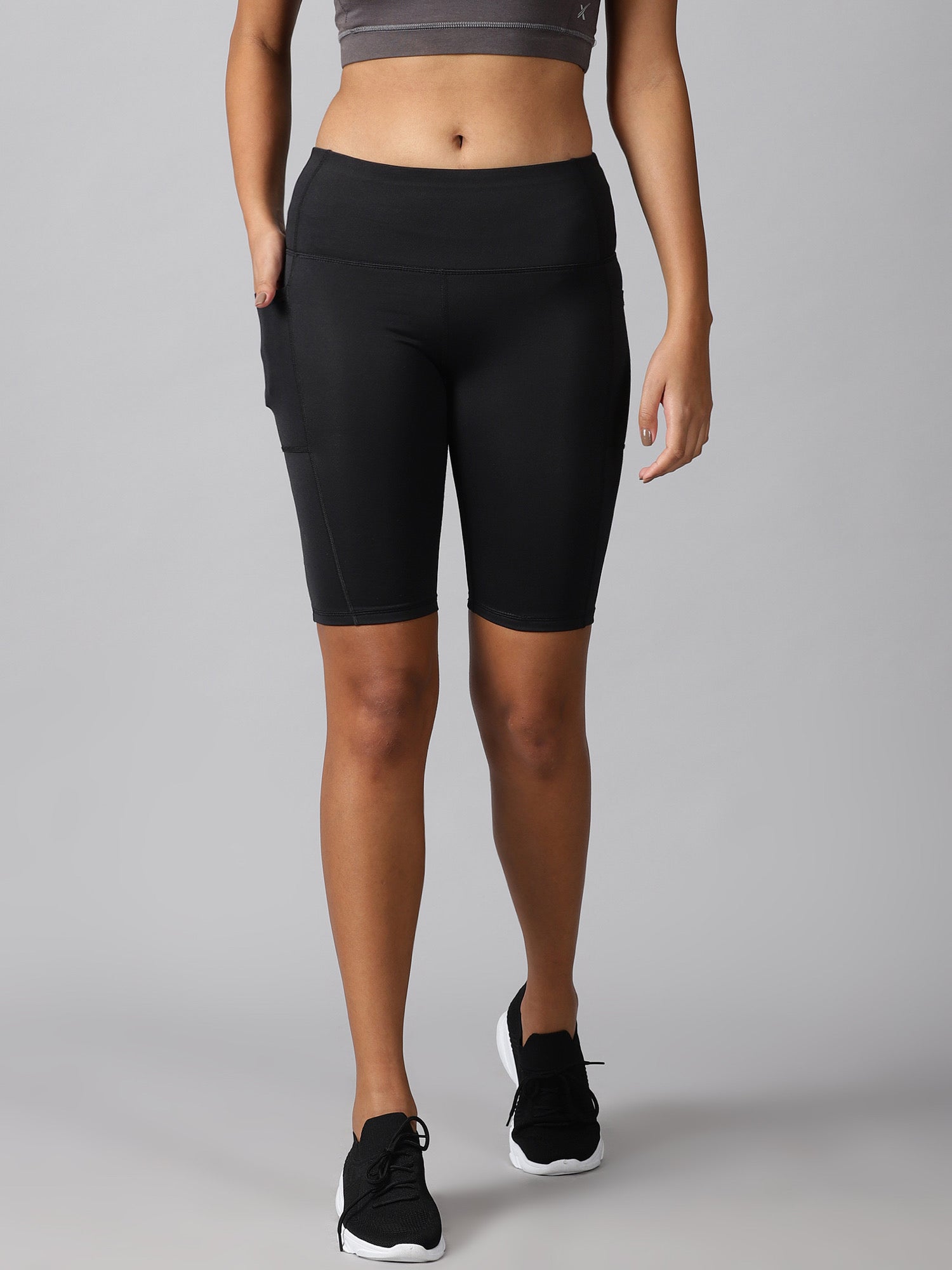 Black cycling shorts with side pockets
